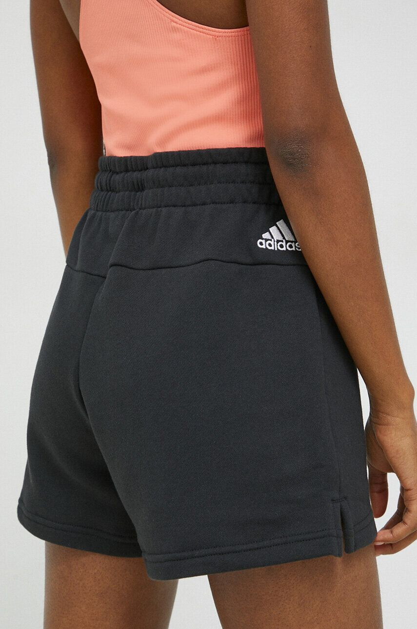 adidas pantaloni scurti din bumbac culoarea negru cu imprimeu high waist - Pled.ro