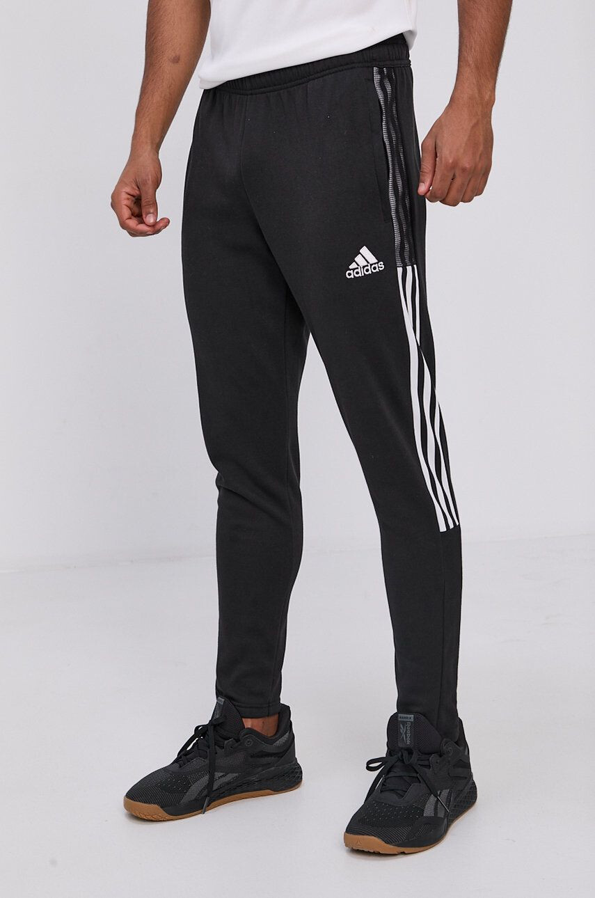 adidas Performance Pantaloni GM7336 bărbați culoarea negru cu imprimeu - Pled.ro