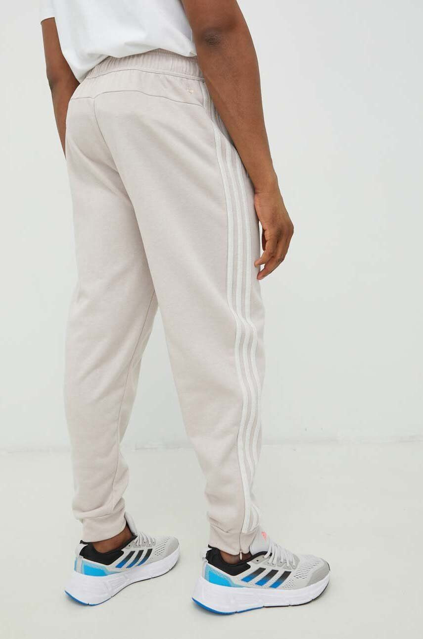 adidas Performance pantaloni de trening barbati culoarea bej cu imprimeu - Pled.ro