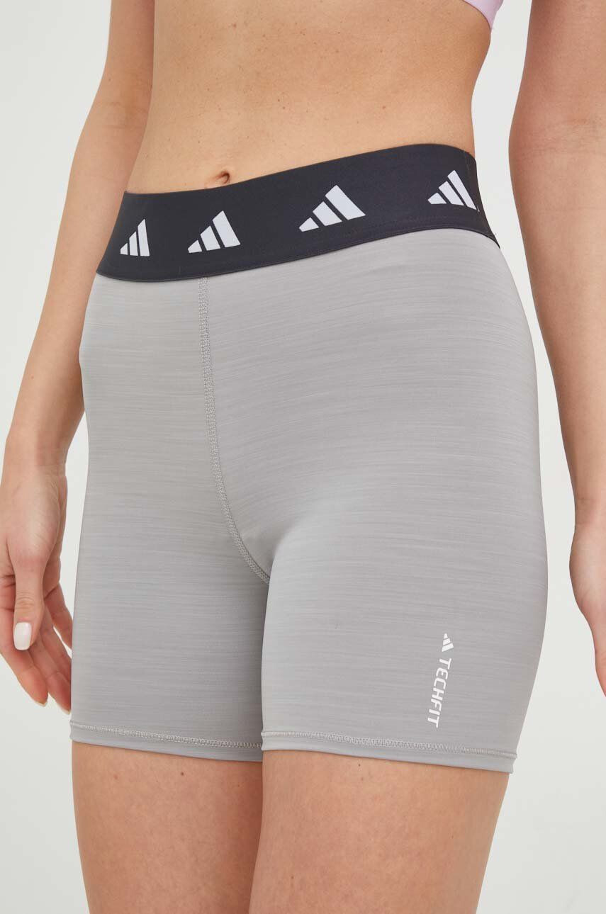 adidas Performance pantaloni scurți de antrenament Techfit femei culoarea gri cu imprimeu high waist - Pled.ro