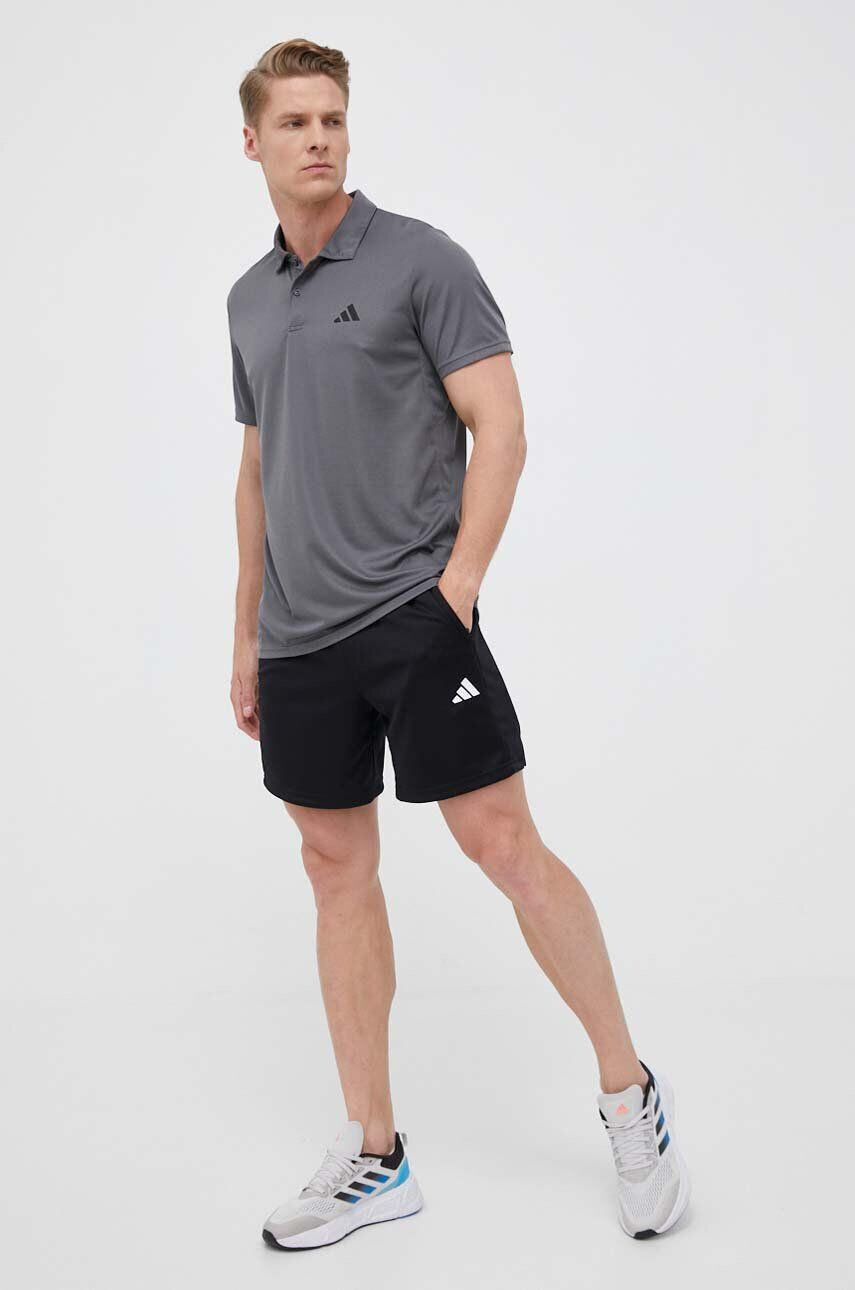 adidas Performance pantaloni scurți de antrenament Train Essentials culoarea negru - Pled.ro