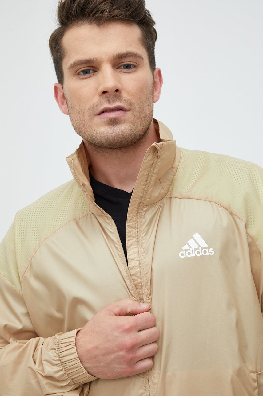 adidas Performance windbreaker culoarea bej de tranzitie - Pled.ro