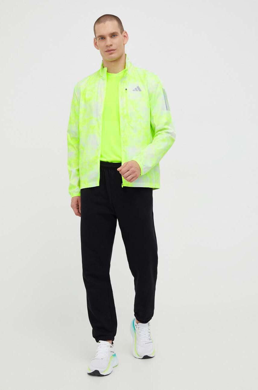 adidas Performance windbreaker Own the Run culoarea verde de tranzitie - Pled.ro