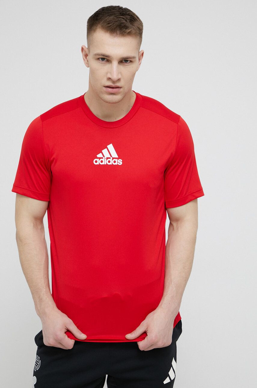 adidas tricou de antrenament GM4318 culoarea rosu neted - Pled.ro