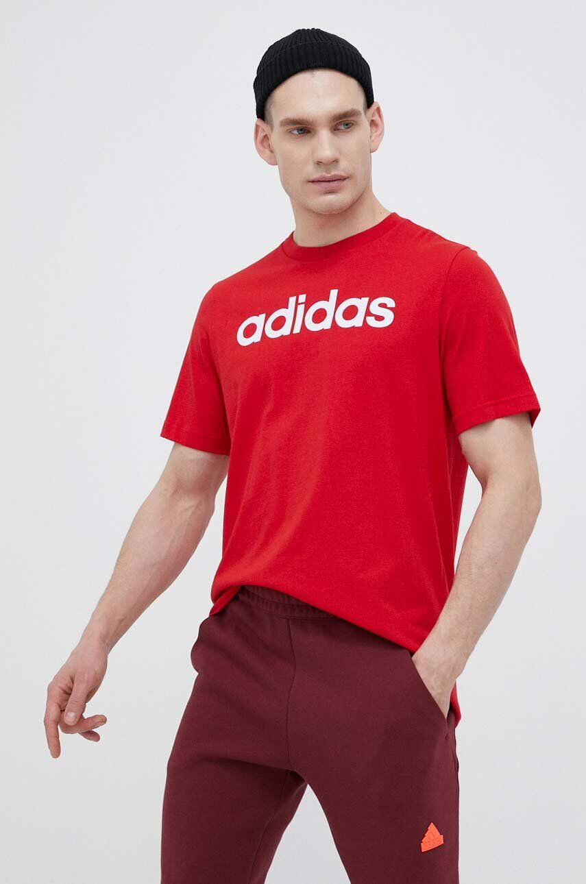 adidas tricou din bumbac culoarea rosu cu imprimeu - Pled.ro