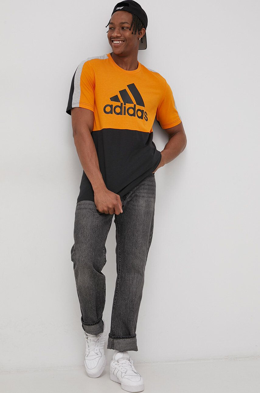 adidas Tricou din bumbac HE4328 - Pled.ro