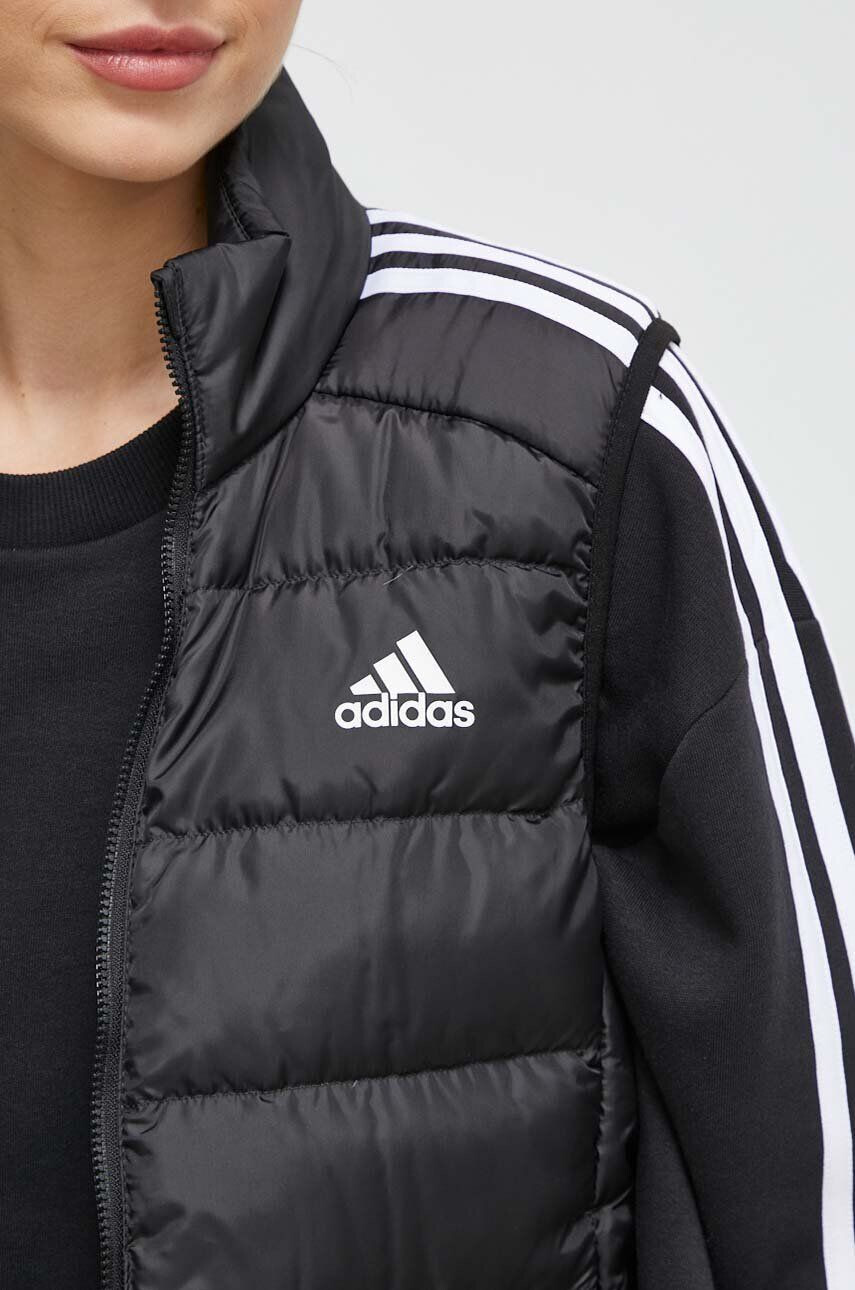 adidas vesta de puf femei culoarea negru de tranzitie - Pled.ro