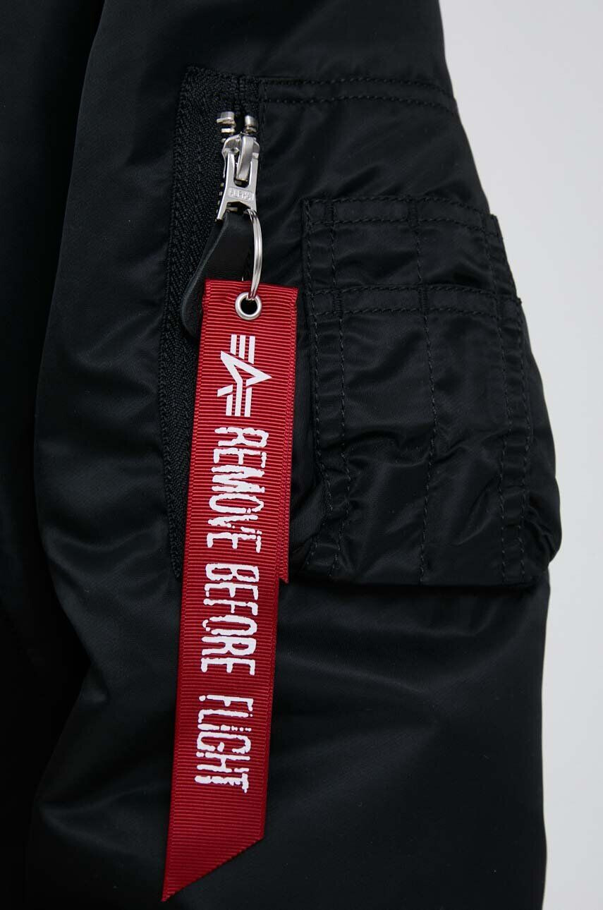 Alpha Industries geacă bomber MA-1 CORE WMN femei culoarea negru de iarna oversize 108010.03-Black - Pled.ro