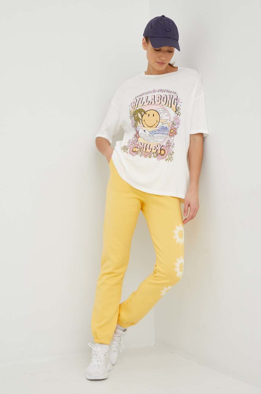 Billabong pantaloni de trening din bumbac X SMILEY femei culoarea galben cu imprimeu - Pled.ro