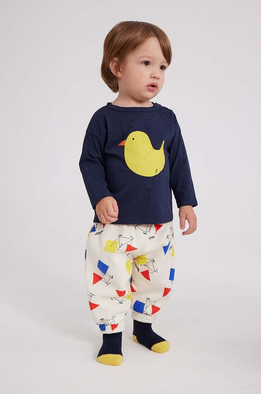 Bobo Choses pantaloni de trening din bumbac pentru bebeluși culoarea alb modelator - Pled.ro