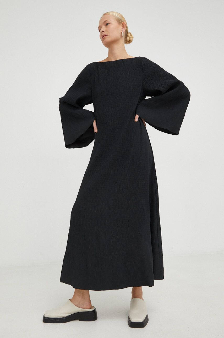 By Malene Birger rochie culoarea negru maxi oversize - Pled.ro