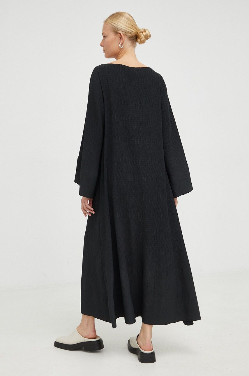 By Malene Birger rochie culoarea negru maxi oversize - Pled.ro