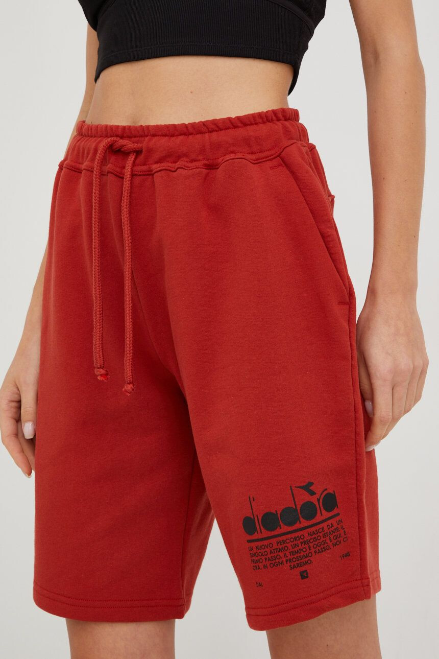 Diadora pantaloni scurti din bumbac - Pled.ro