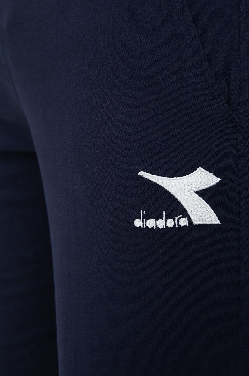 Diadora pantaloni scurti din bumbac - Pled.ro