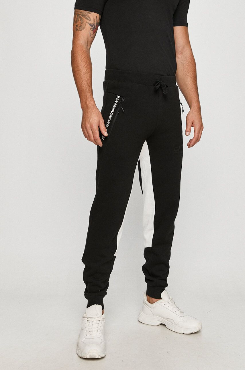 EA7 Emporio Armani Pantaloni - Pled.ro