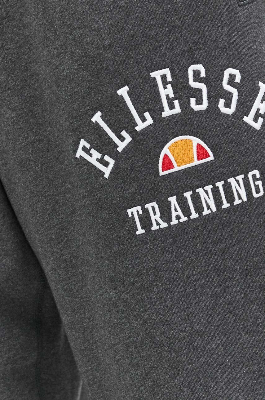 Ellesse pantaloni de trening barbati culoarea gri cu imprimeu - Pled.ro