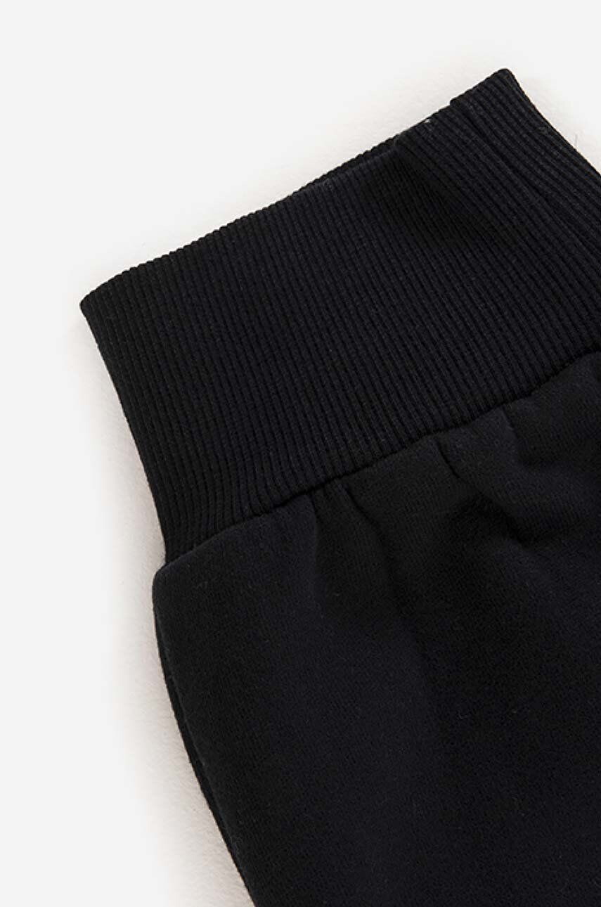 Ellesse pantaloni de trening pentru copii Colino culoarea negru cu imprimeu - Pled.ro