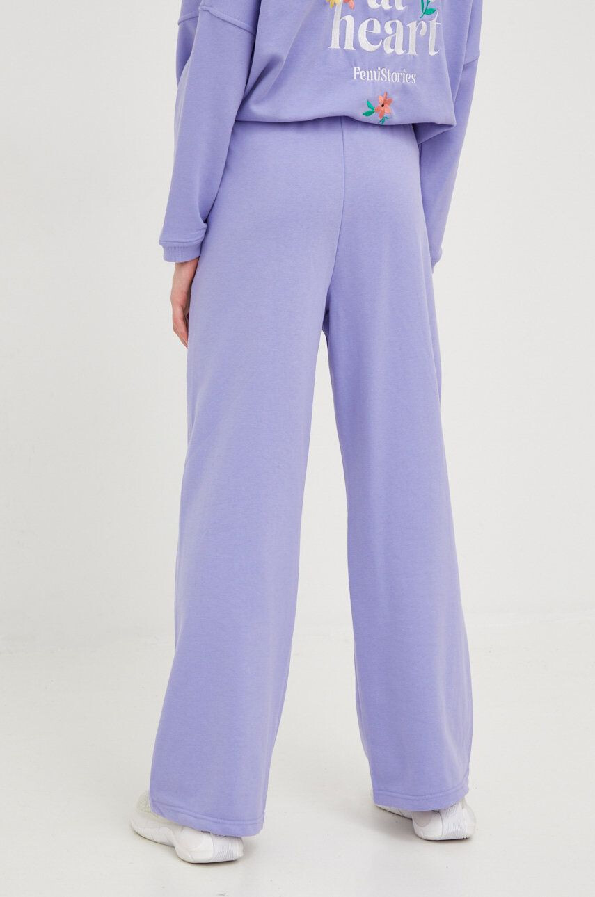 Femi Stories pantaloni de trening Flare femei culoarea violet cu imprimeu - Pled.ro