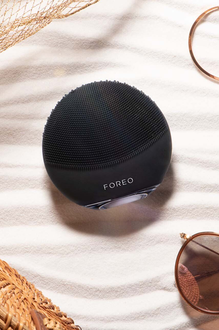 FOREO masaj facial și perie de curățare LUNA™ Mini 3 - Pled.ro