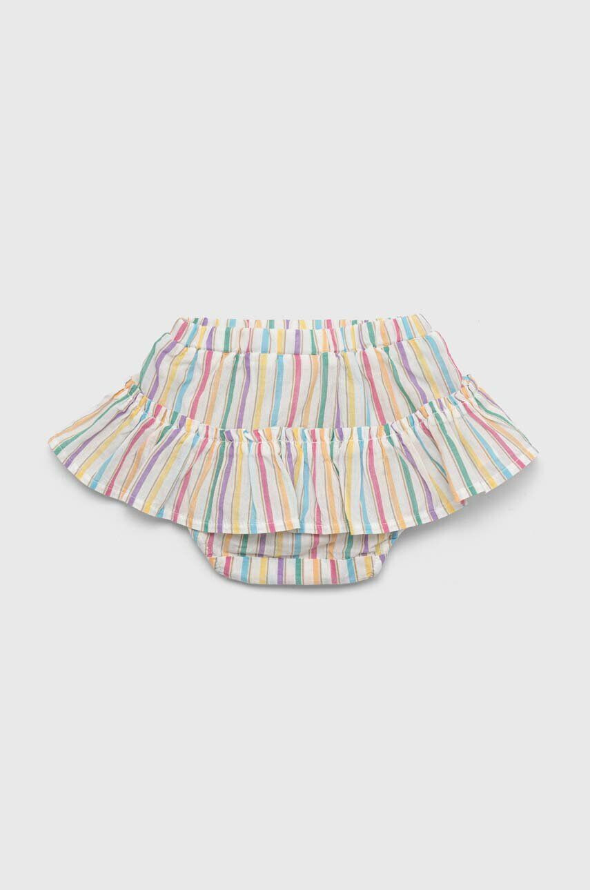 Gap compleu bebe culoarea roz - Pled.ro