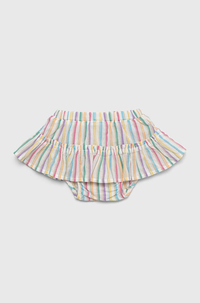 Gap compleu bebe culoarea roz - Pled.ro