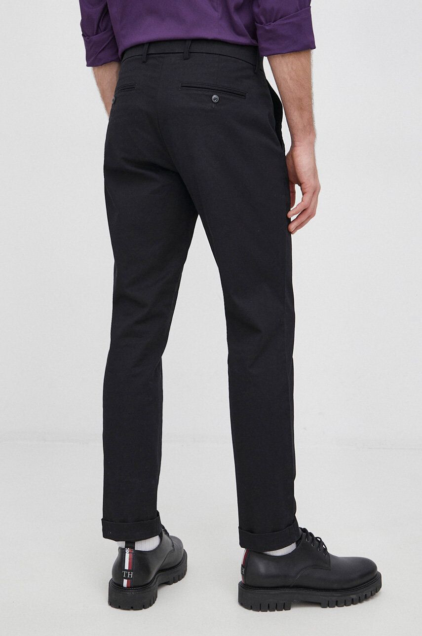 Gap Pantaloni - Pled.ro