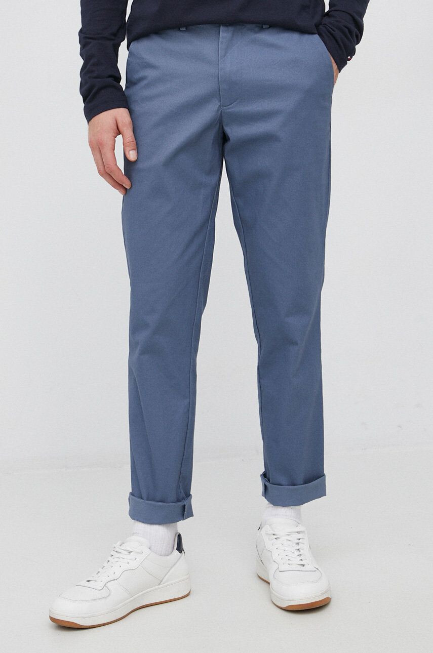 Gap Pantaloni - Pled.ro