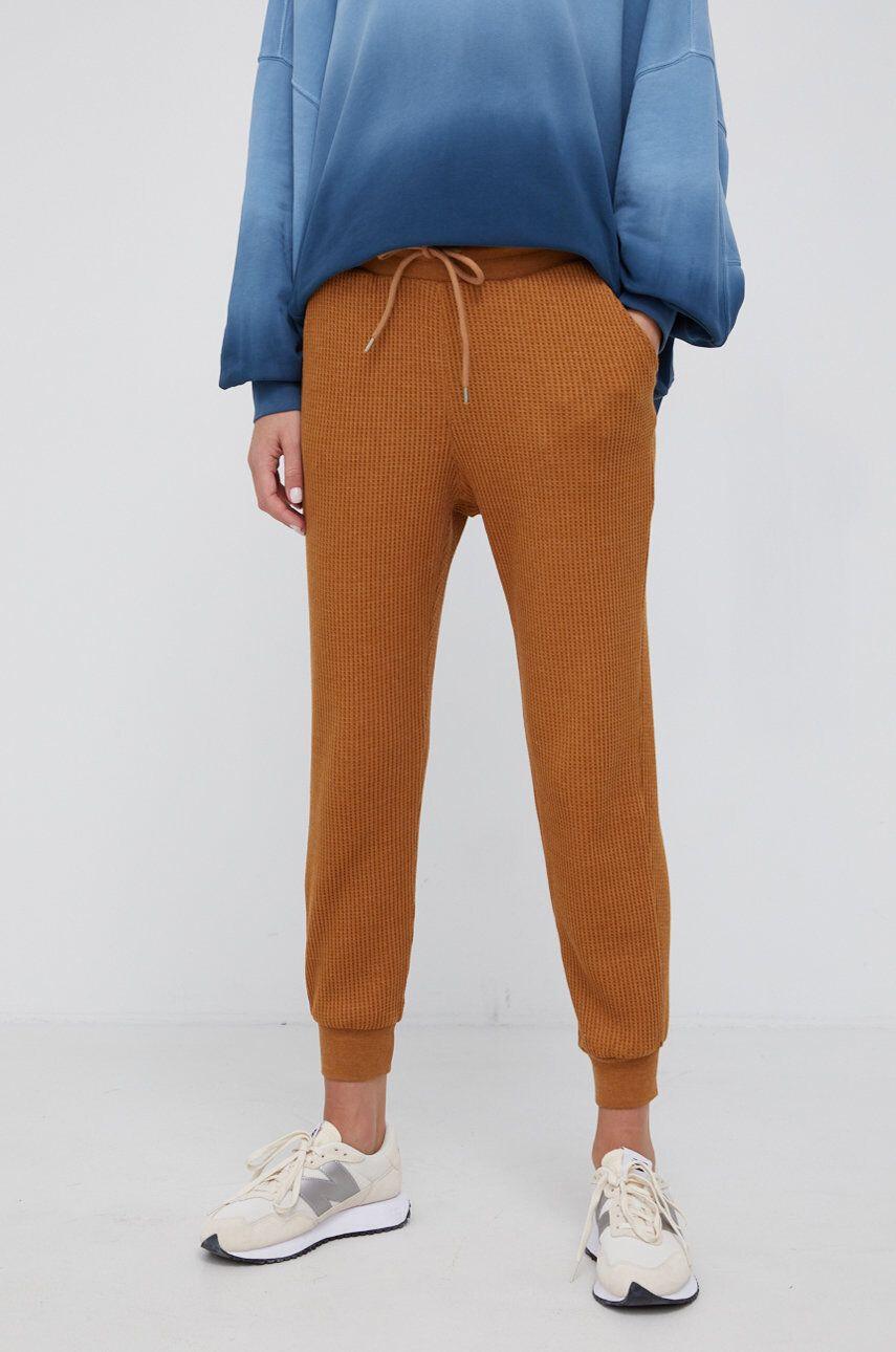 Gap Pantaloni - Pled.ro