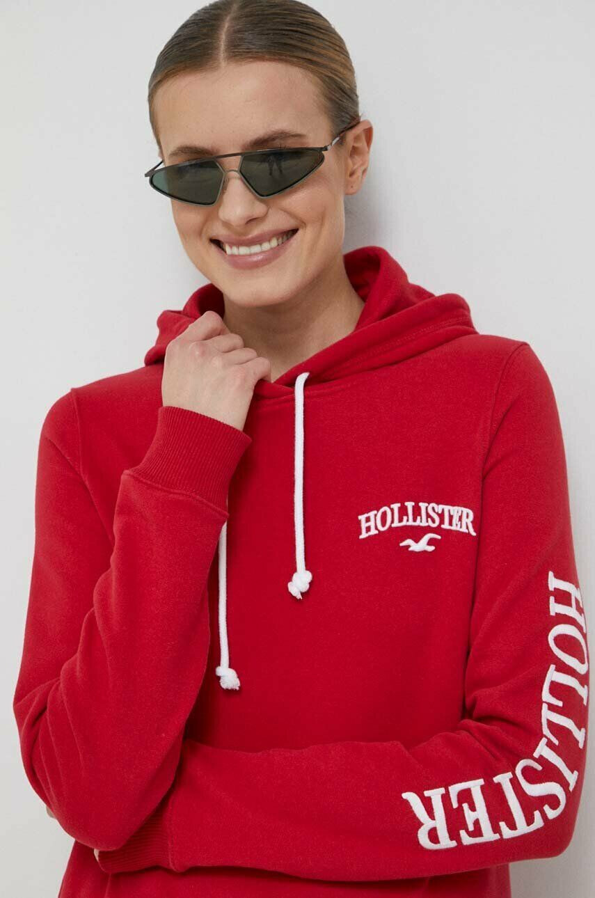 Hollister Co. bluza femei culoarea rosu cu glugă cu imprimeu - Pled.ro