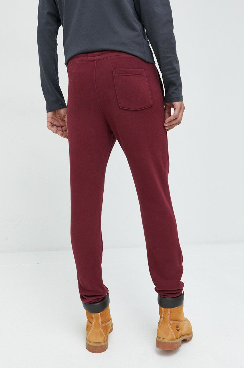 Hollister Co. pantaloni de trening barbati culoarea bordo cu imprimeu - Pled.ro