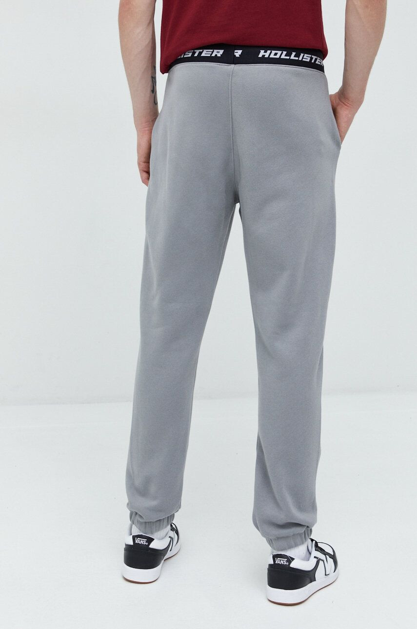 Hollister Co. pantaloni de trening barbati culoarea gri neted - Pled.ro