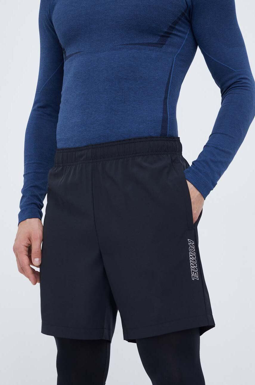 Hummel pantaloni scurți de antrenament Base culoarea negru - Pled.ro