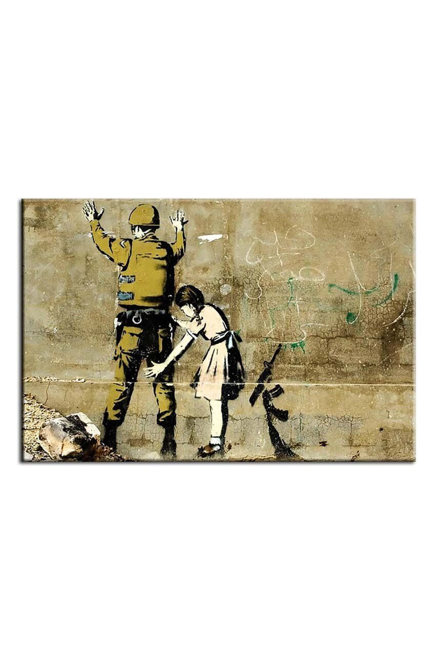 Inne reproducere Banksy Girl Searches a Soldier 60 x 90 cm - Pled.ro