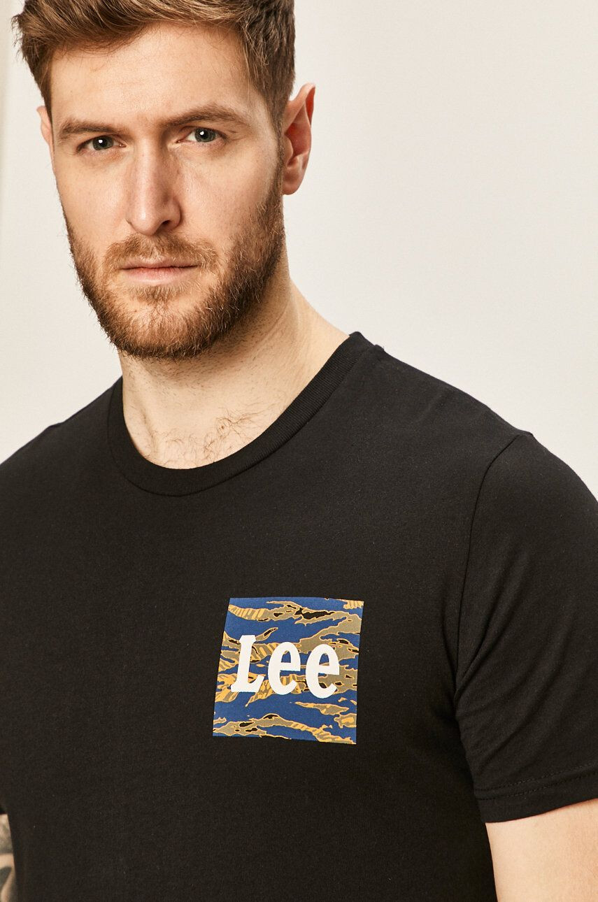 Lee Tricou - Pled.ro