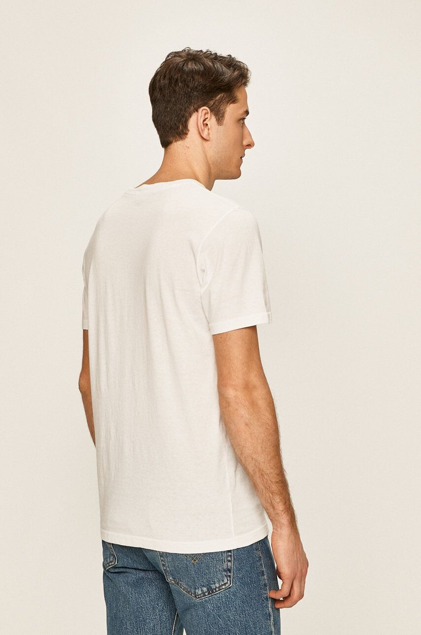 Lee Tricou - Pled.ro