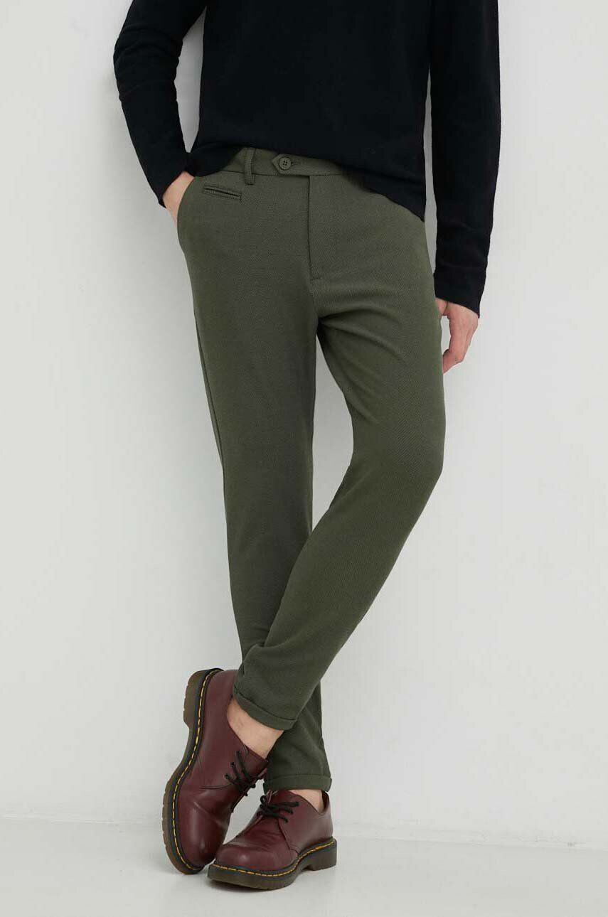 Les Deux pantaloni barbati culoarea verde mulata - Pled.ro