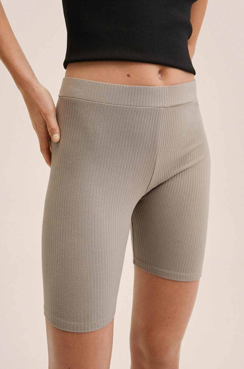 Mango pantaloni scurti femei culoarea bej neted - Pled.ro