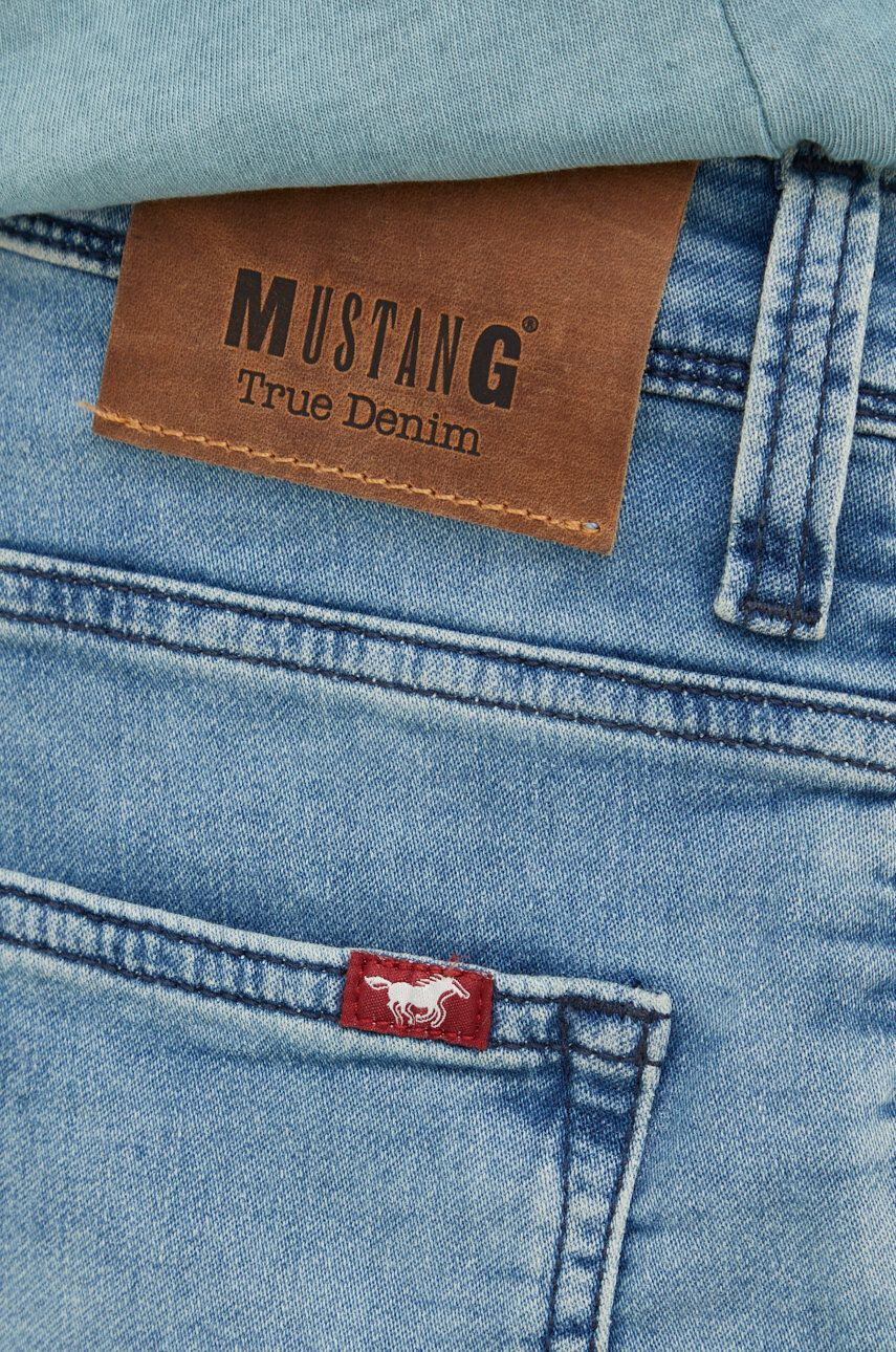 Mustang pantaloni scurti Chicago Shorts barbati - Pled.ro