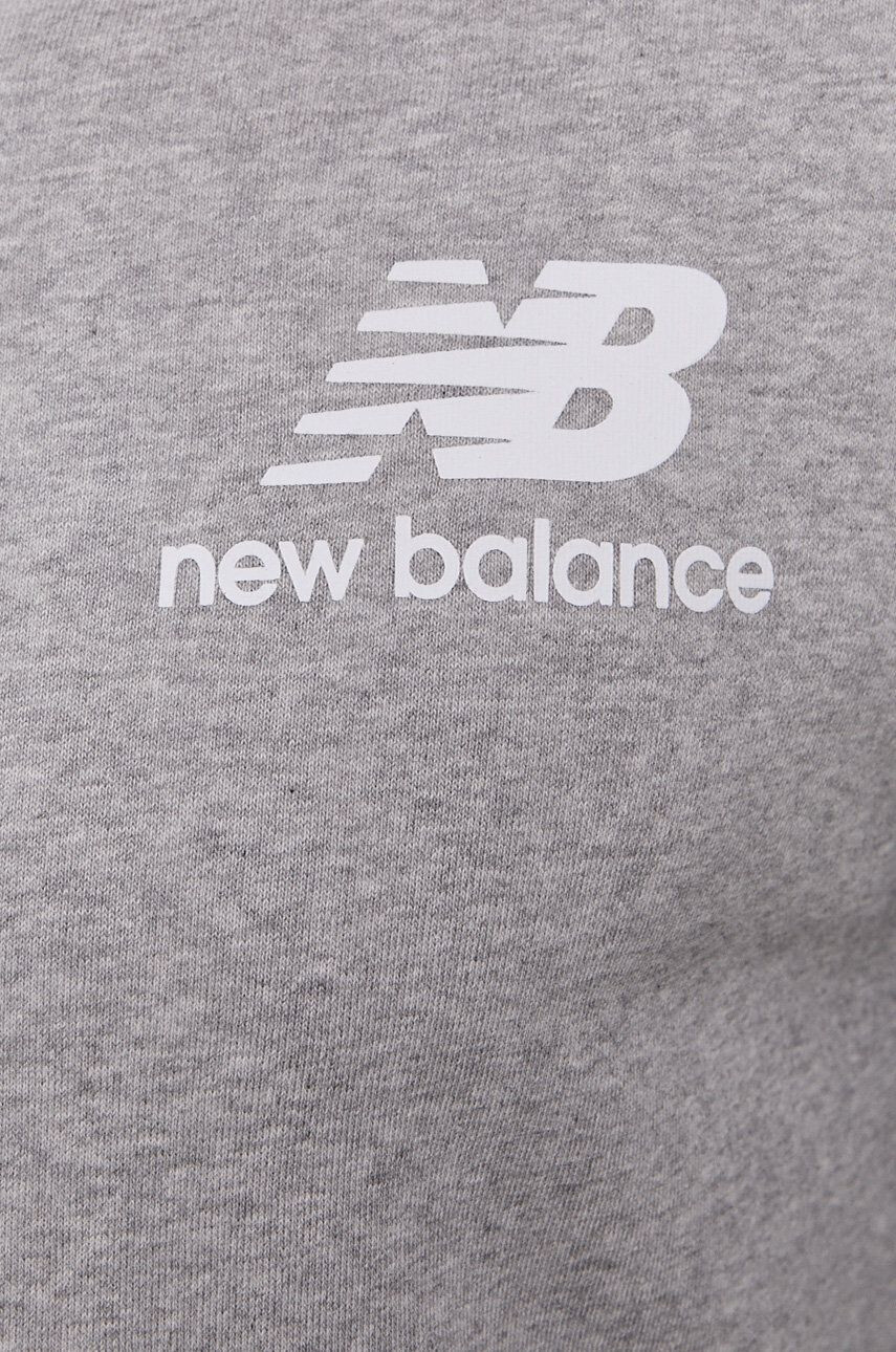 New Balance Bluză MJ03558AG bărbați culoarea gri cu imprimeu MJ03558AG-483 - Pled.ro