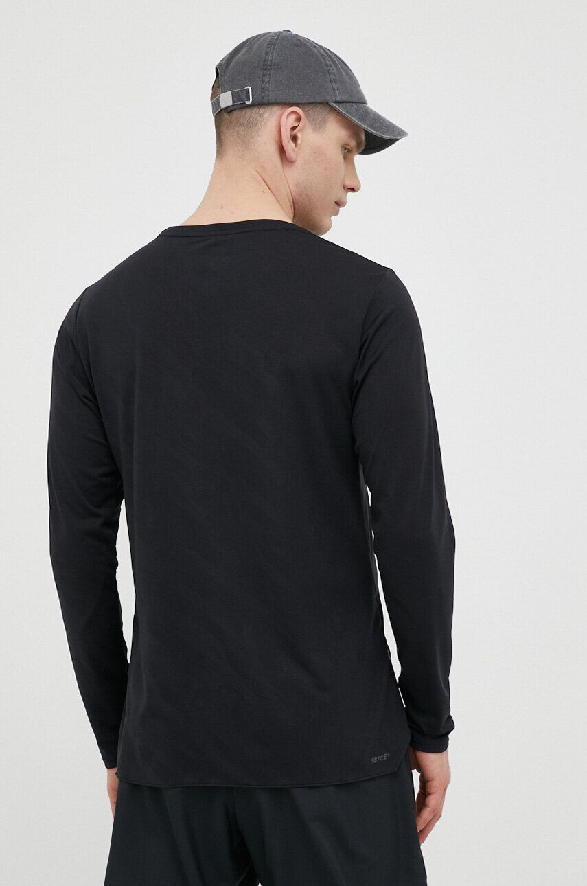 New Balance longsleeve pentru alergare Q Speed culoarea negru neted - Pled.ro