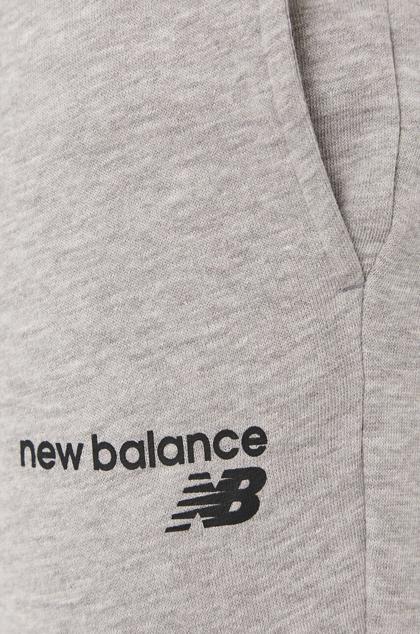 New Balance Pantaloni MP03904AG bărbați culoarea gri material neted - Pled.ro