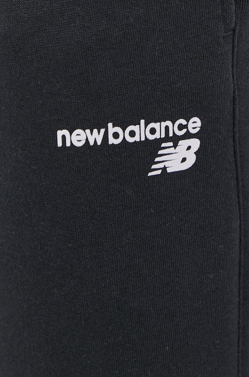 New Balance Pantaloni WP03805BK - Pled.ro