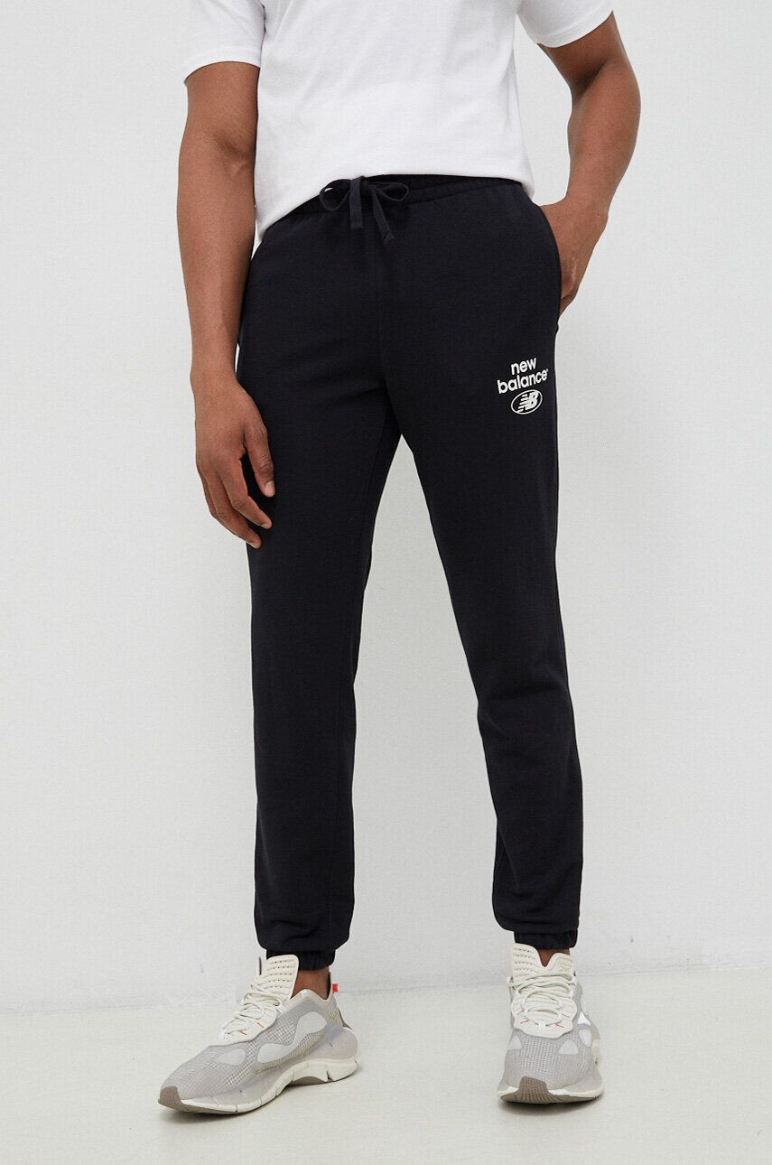 New Balance pantaloni de trening culoarea negru cu imprimeu MP31515BK-5BK - Pled.ro