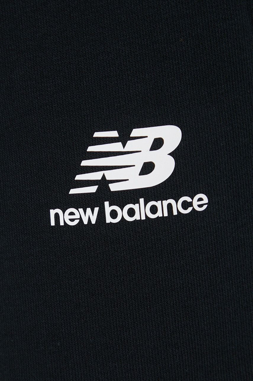 New Balance pantaloni de trening WP21508BK - Pled.ro