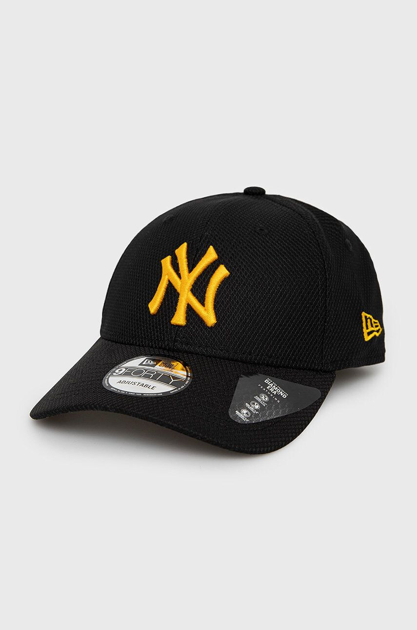 New Era caciula culoarea negru din tricot gros NEW YORK YANKEES - Pled.ro