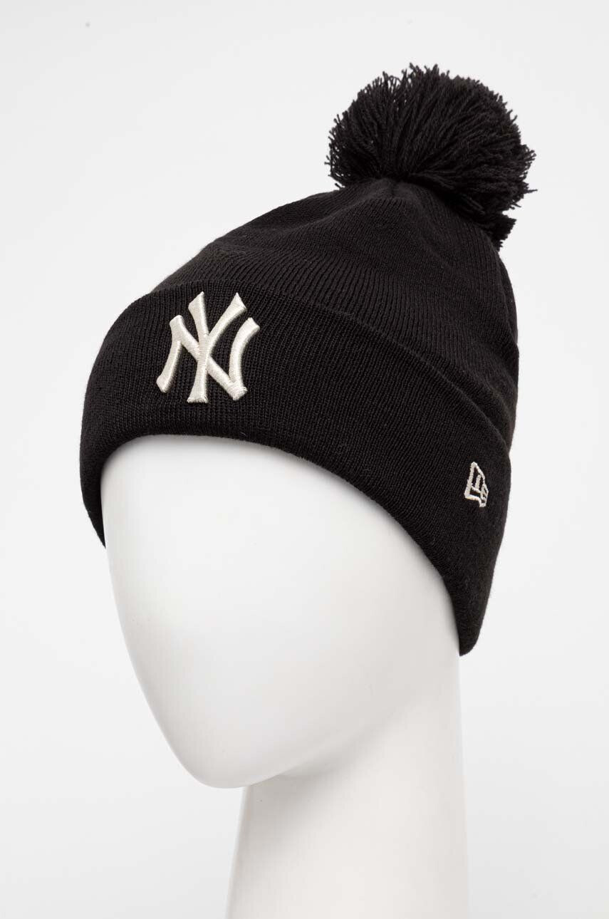 New Era caciula culoarea negru din tricot gros NEW YORK YANKEES - Pled.ro