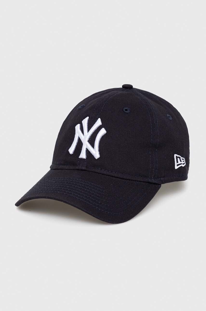 New Era șapcă de baseball din bumbac culoarea albastru marin cu imprimeu NEW YORK YANKEES - Pled.ro