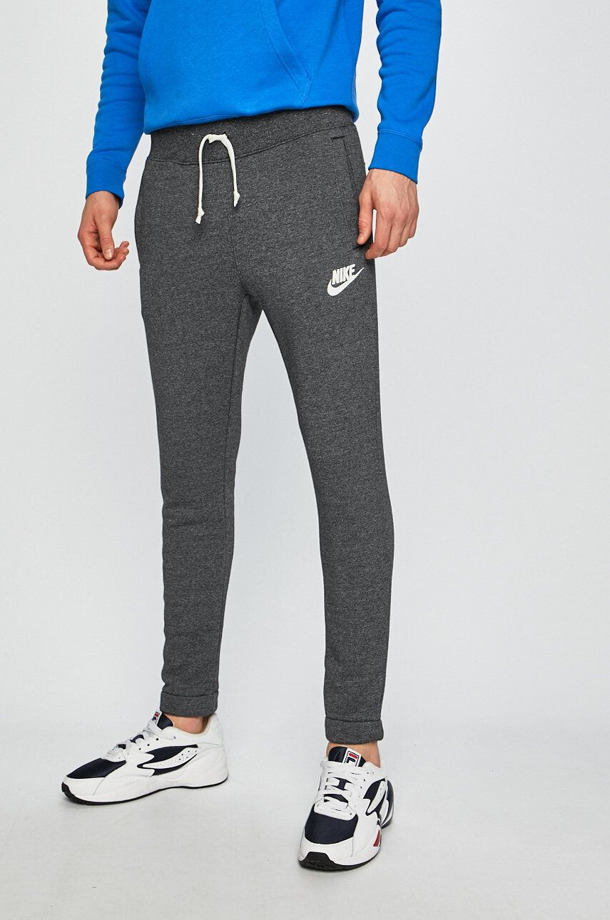 Nike Pantaloni - Pled.ro