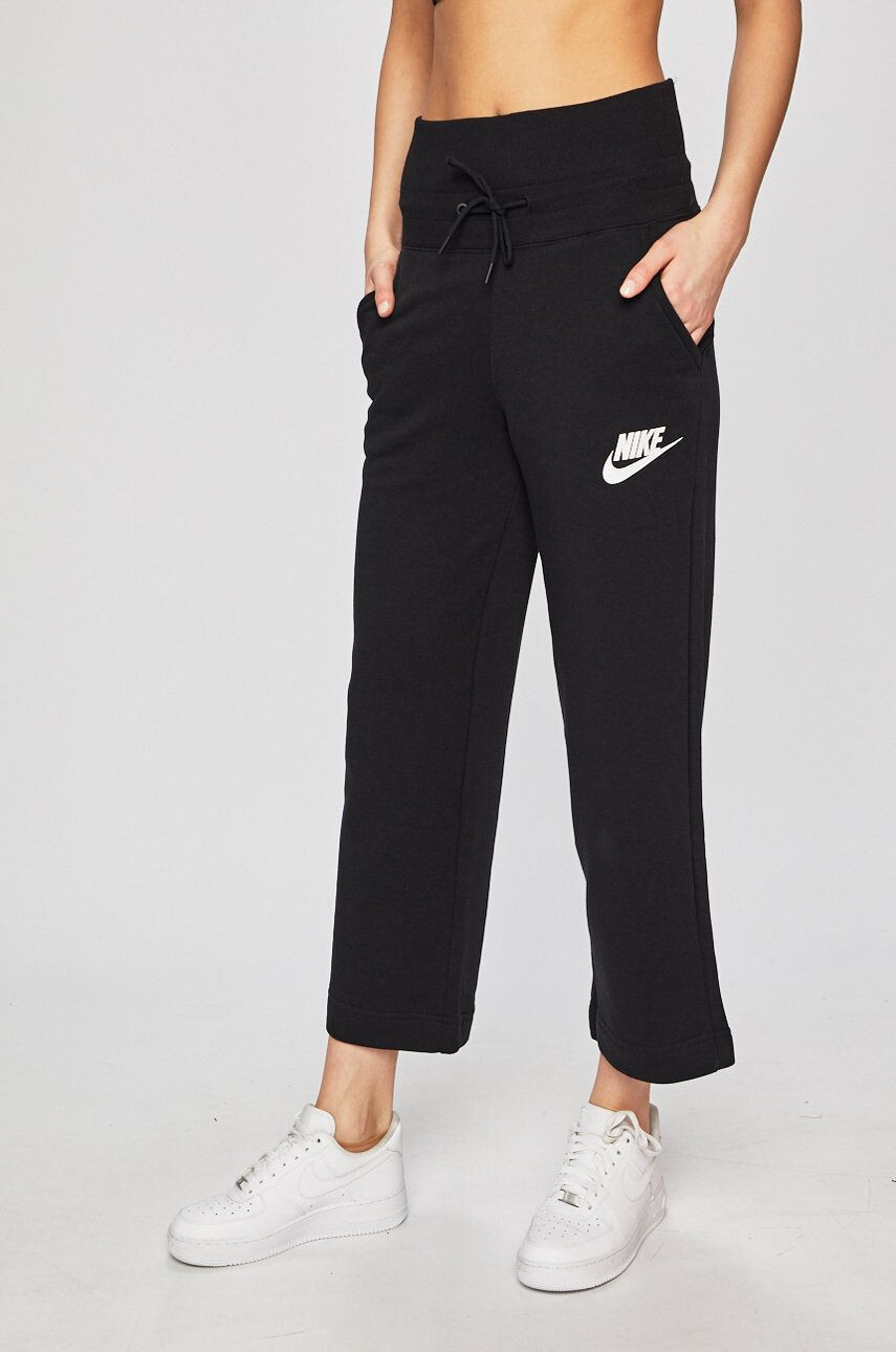 Nike Pantaloni - Pled.ro