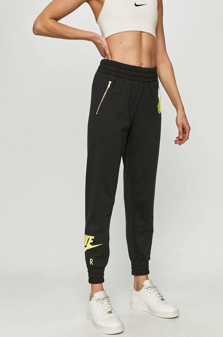 Nike Sportswear Pantaloni - Pled.ro